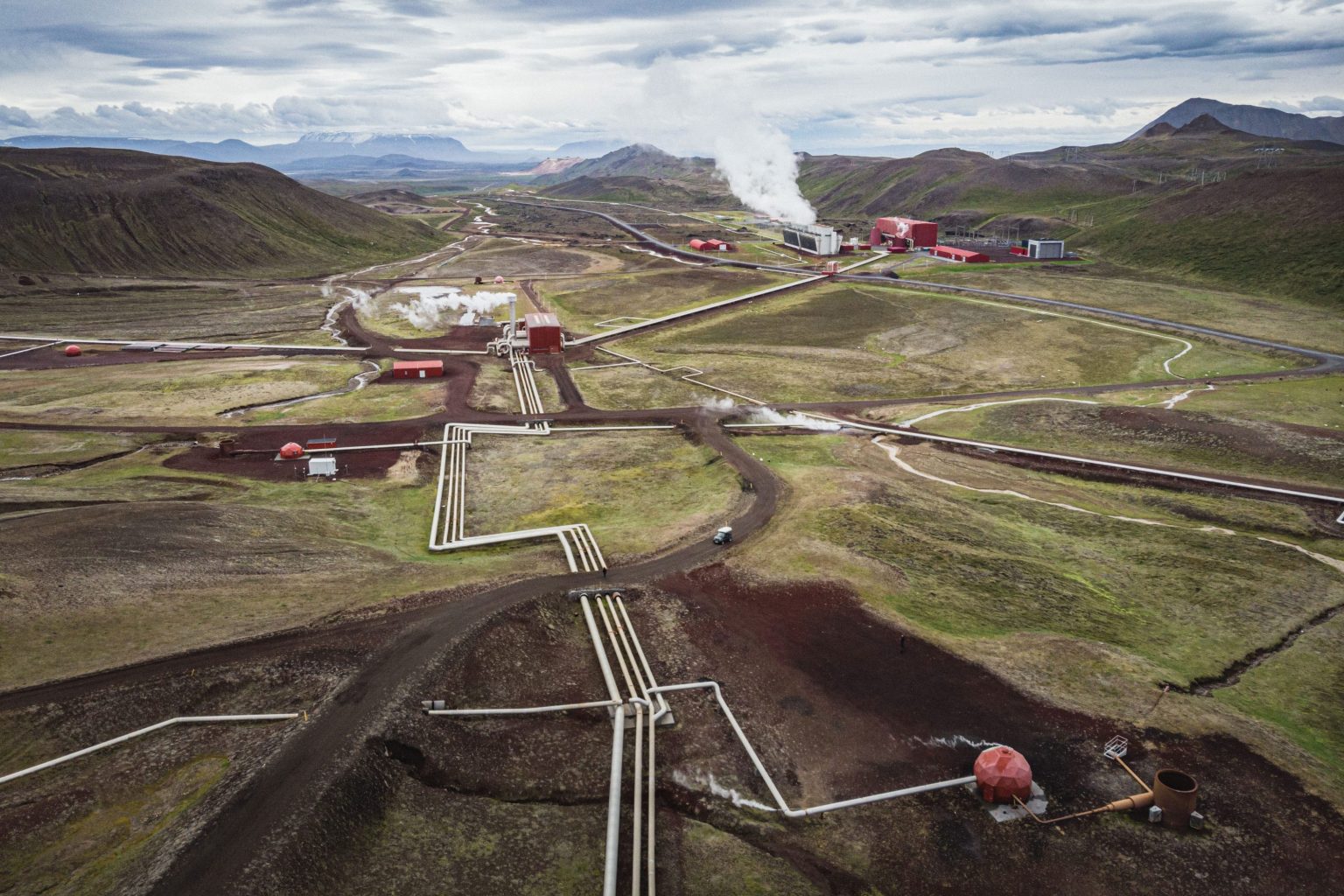 Wells and pipes in Krafla geothermal power station